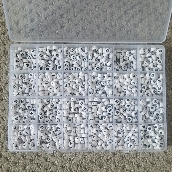 Colorful Bead and String Craft Set - Picture 5 of 7